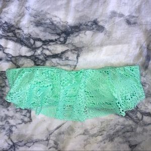 EUC Mossimo Mint Green Eyelet Crochet Padded Bandeau Bikini Top Medium